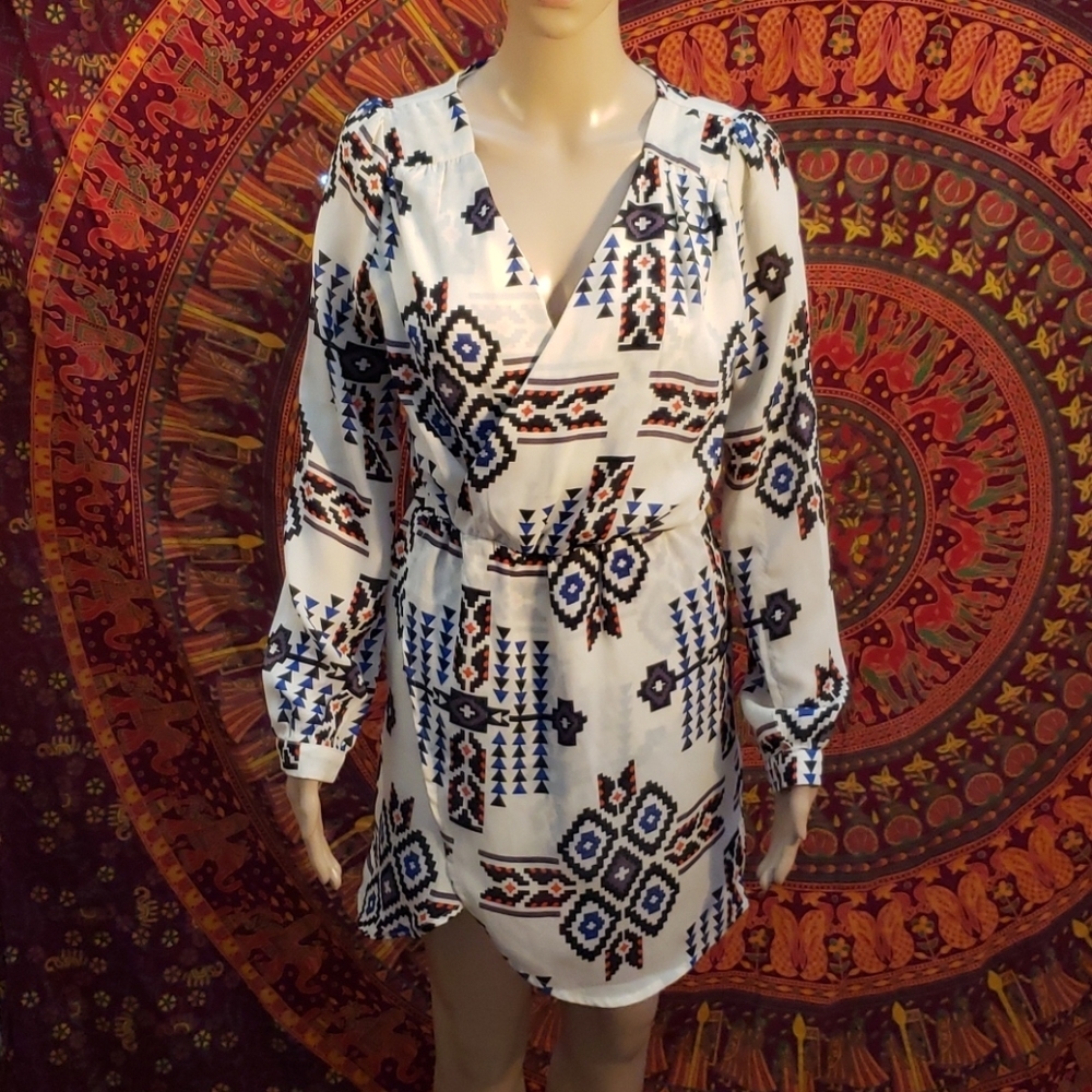 Dygarni California faux wrap aztec dress small